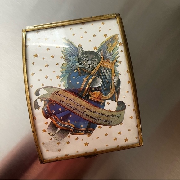 Circa 1990 Glass & Brass Cherub Cat Keepsake / Trinket Box - Picture 2 of 13